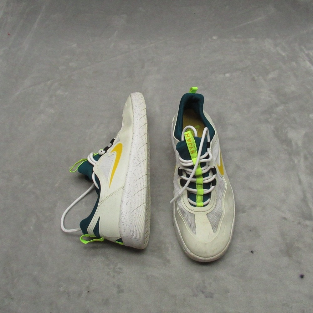 Nike SB Mens 9 Sneakers White Nyjah Free 2 Lace Up Low Top Casual Athletic Skate